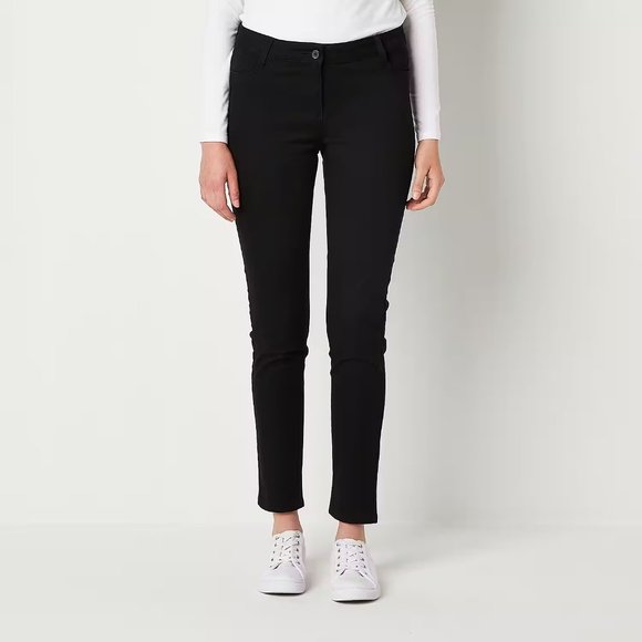 IZOD JUNIORS Womens Straight Flat Front Pant Stretch Skinny Pants Easy Comfort 7 - Picture 1 of 3